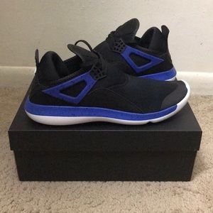 Men’s shoes